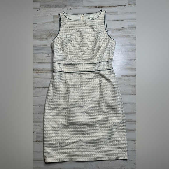Banana Republic Dresses & Skirts - Banana Republic Women Sheath Dress White Black Stripped Cotton 10P